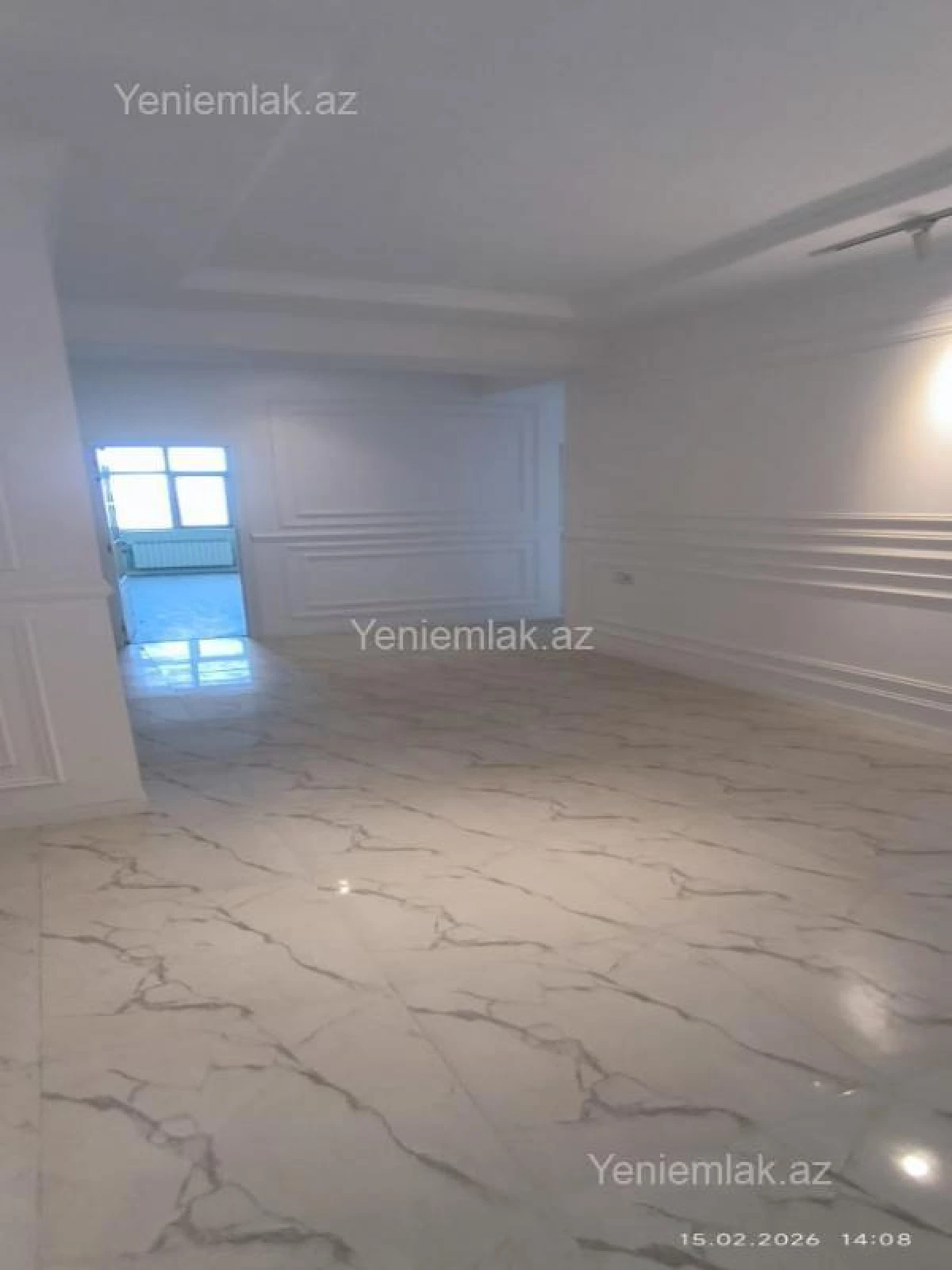 Satılır 3 otaqlı yeni tikili 160 m²