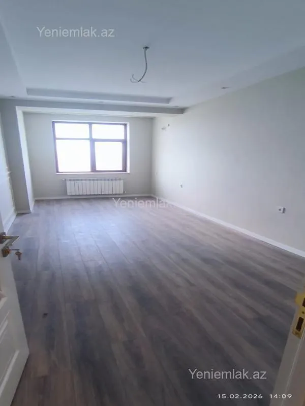 Satılır 3 otaqlı yeni tikili 160 m²