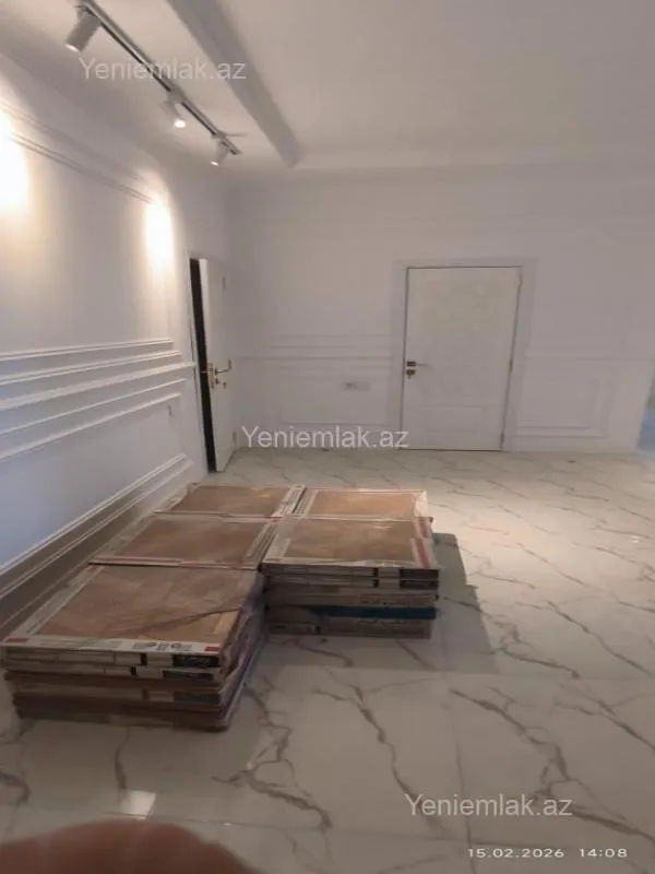 Satılır 3 otaqlı yeni tikili 160 m²