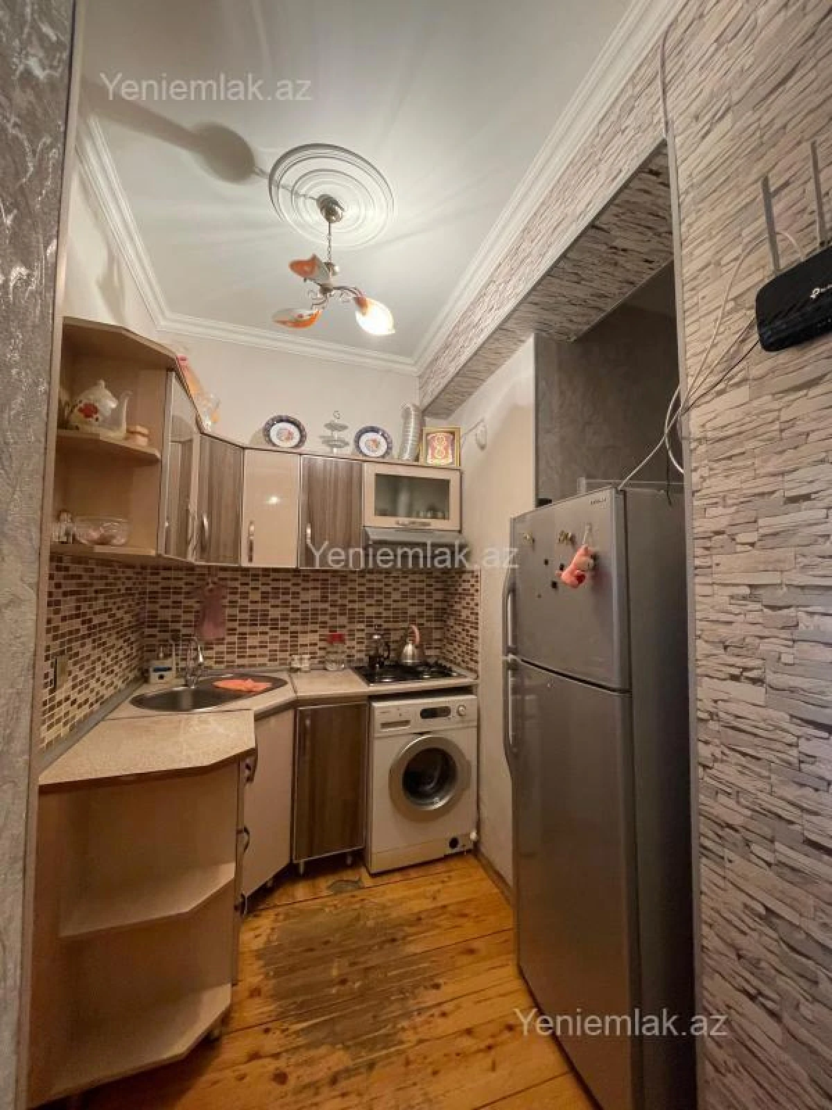 Satılır 3 otaqlı yeni tikili 90 m²