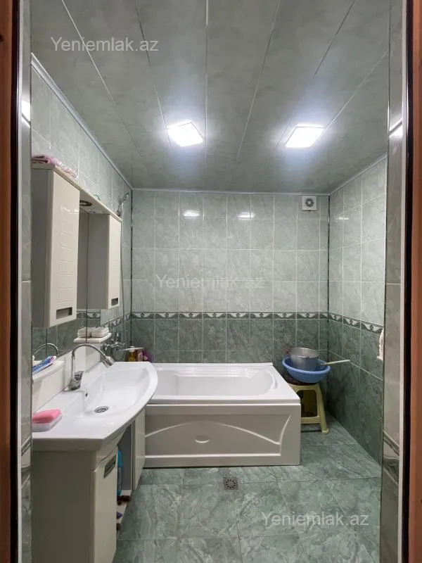 Satılır 3 otaqlı yeni tikili 90 m²