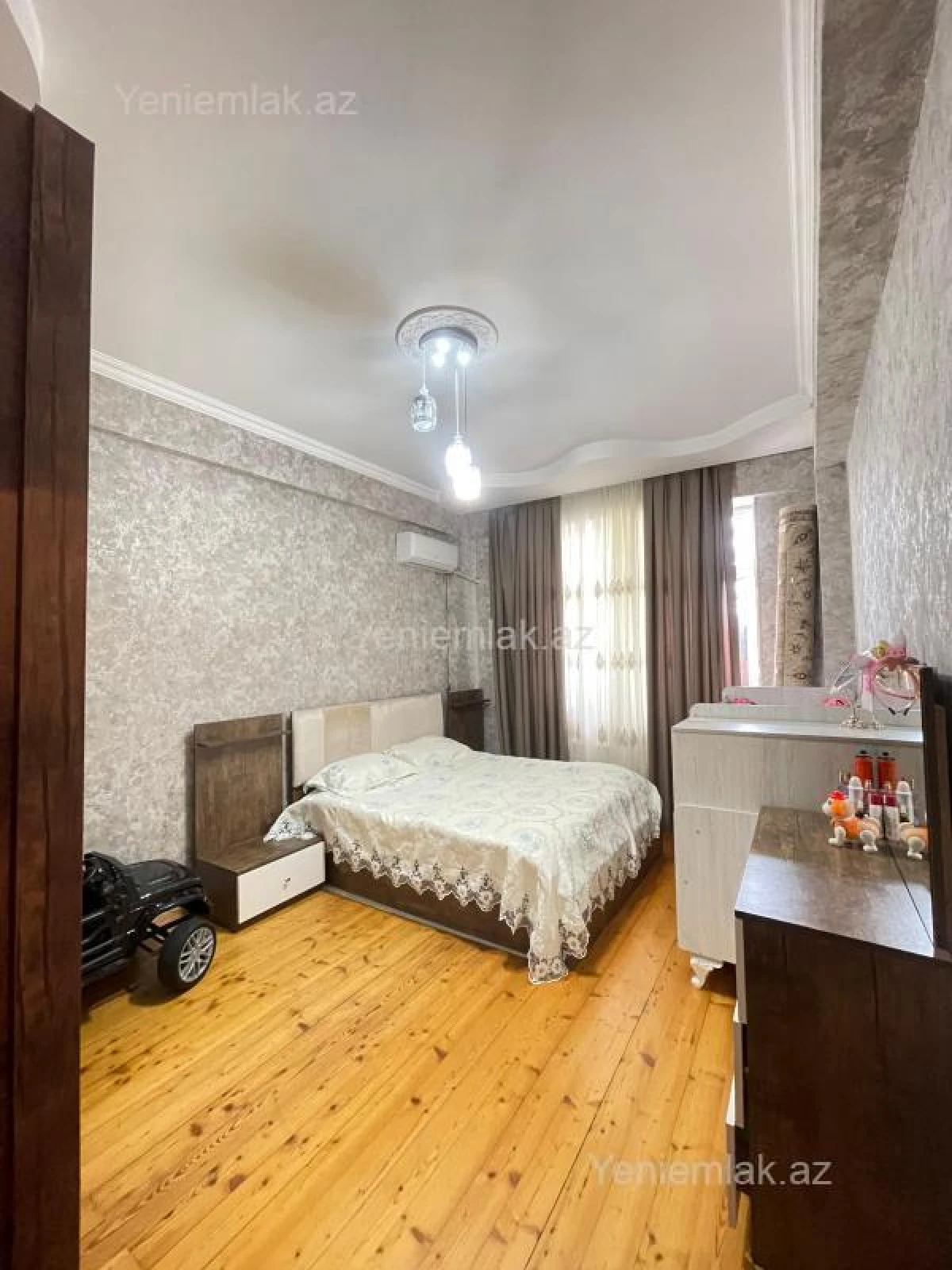 Satılır 3 otaqlı yeni tikili 90 m²