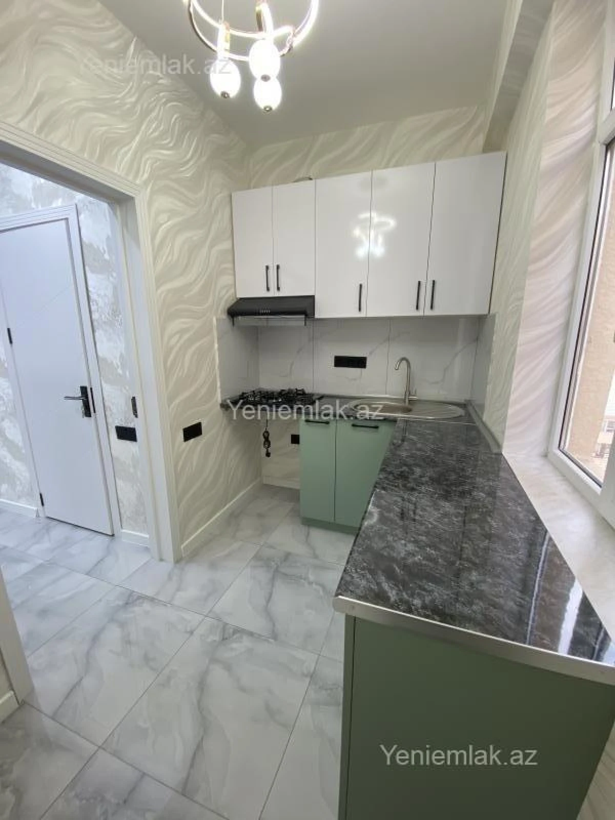 Satılır 2 otaqlı yeni tikili 62 m²