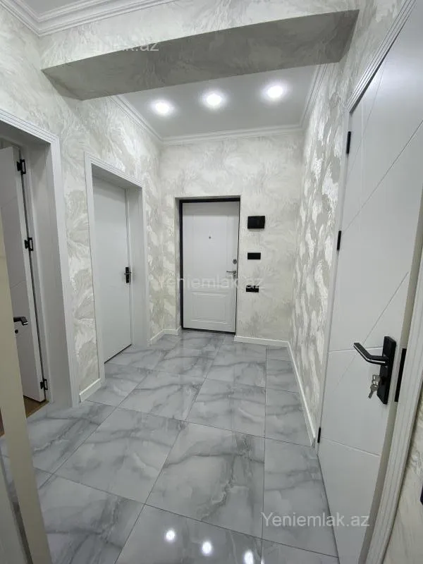 Satılır 2 otaqlı yeni tikili 62 m²