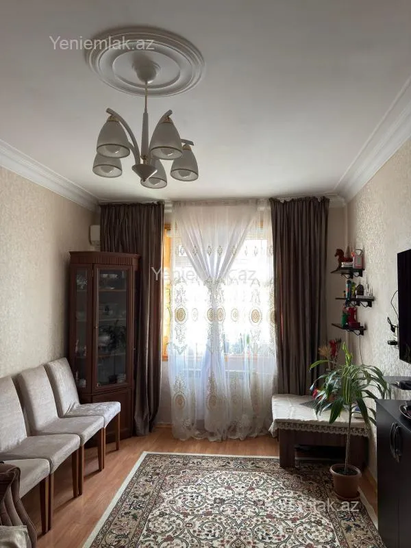 Satılır 3 otaqlı köhnə tikili 65 m²
