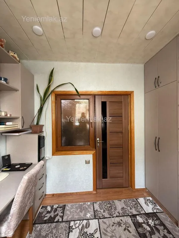 Satılır 3 otaqlı köhnə tikili 65 m²