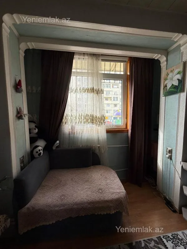 Satılır 3 otaqlı köhnə tikili 65 m²
