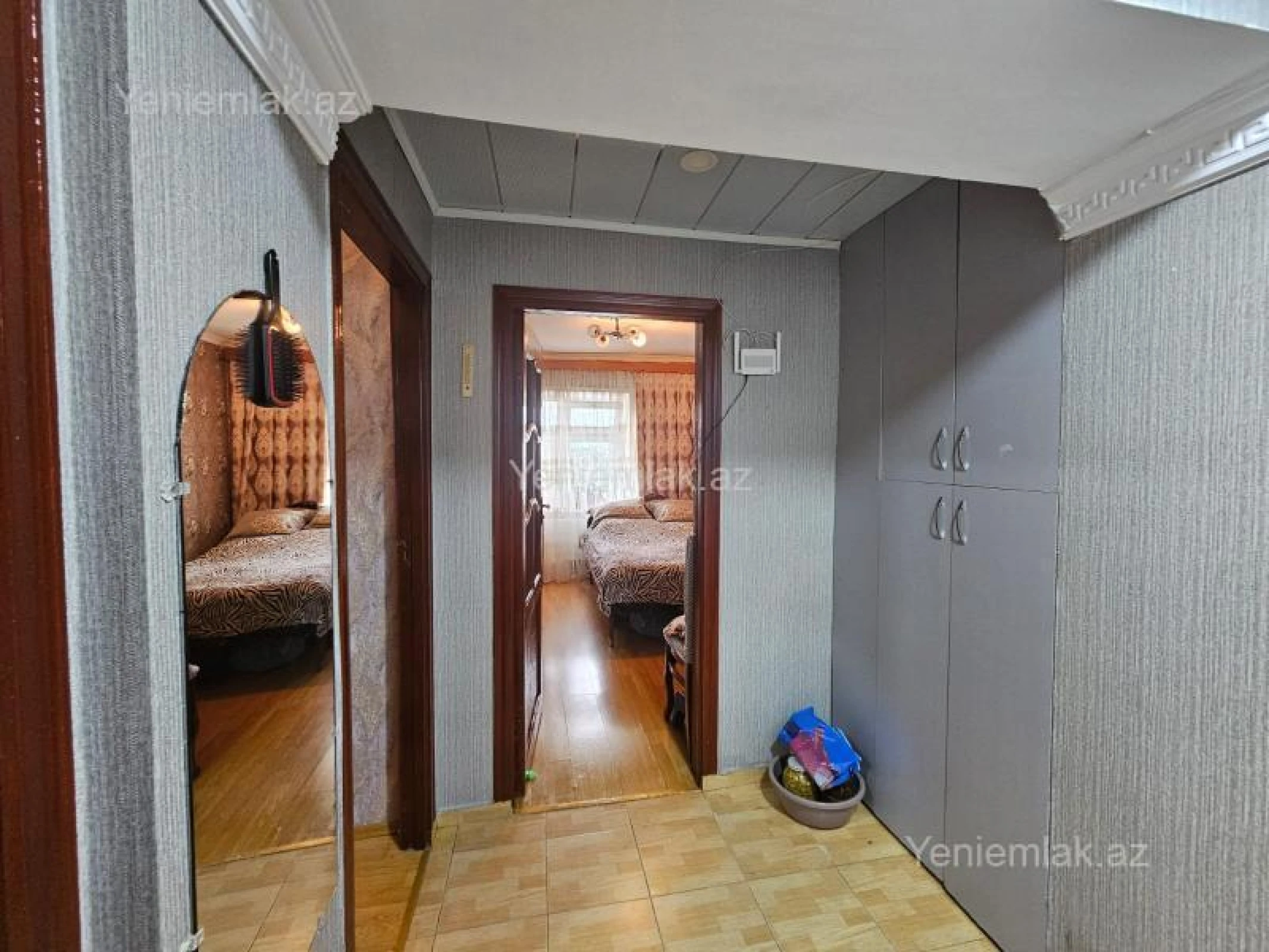 Satılır 2 otaqlı köhnə tikili 45 m²