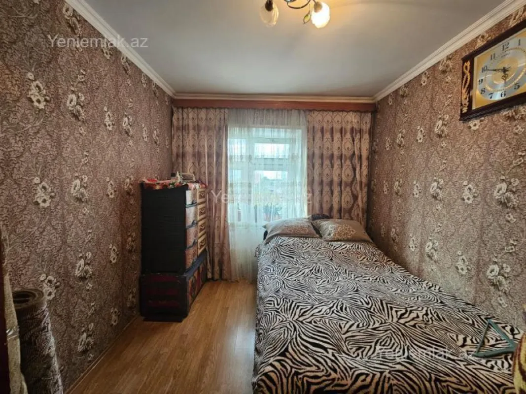 Satılır 2 otaqlı köhnə tikili 45 m²