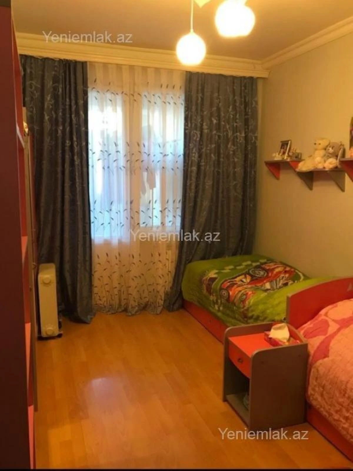 Satılır 5 otaqlı köhnə tikili 110 m²