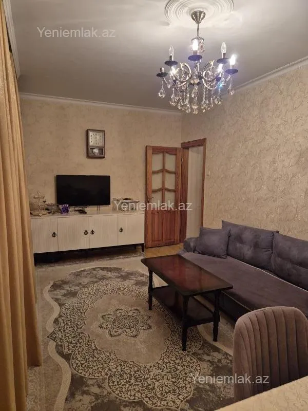 Satılır 2 otaqlı köhnə tikili 51 m²