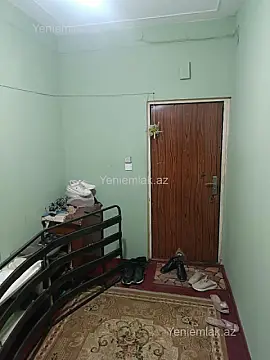Satılır 3 otaqlı köhnə tikili 80 m²