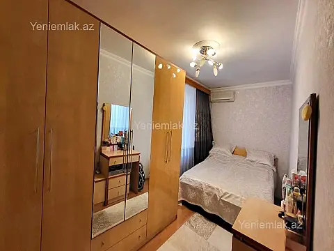 Satılır 2 otaqlı köhnə tikili 55 m²