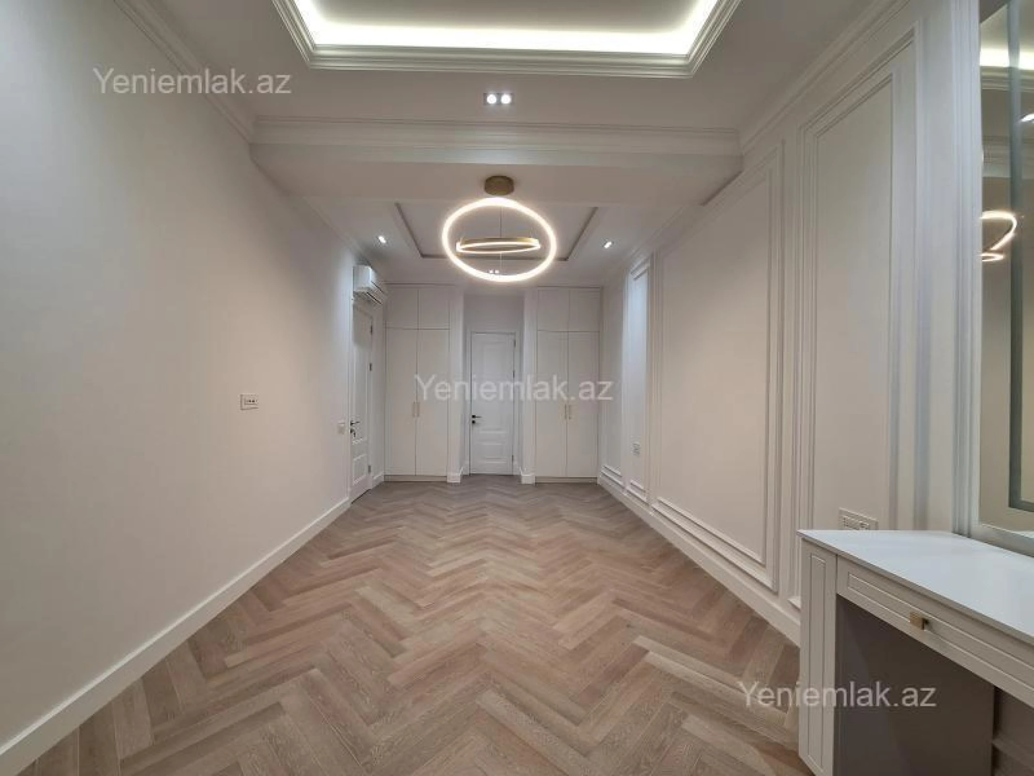 Satılır 4 otaqlı yeni tikili 205 m²