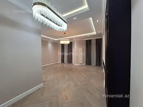 Satılır 4 otaqlı yeni tikili 205 m²