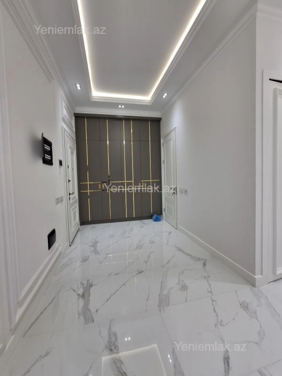 Satılır 4 otaqlı yeni tikili 205 m²