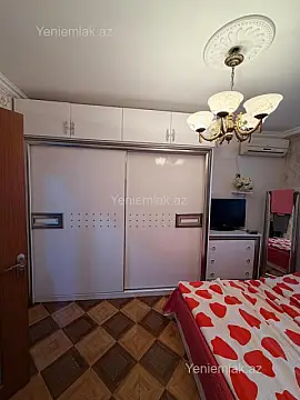 Satılır 4 otaqlı köhnə tikili 75 m²