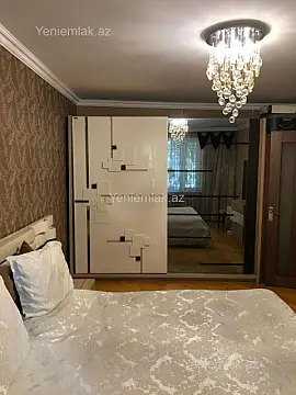 Satılır 3 otaqlı köhnə tikili 75 m²