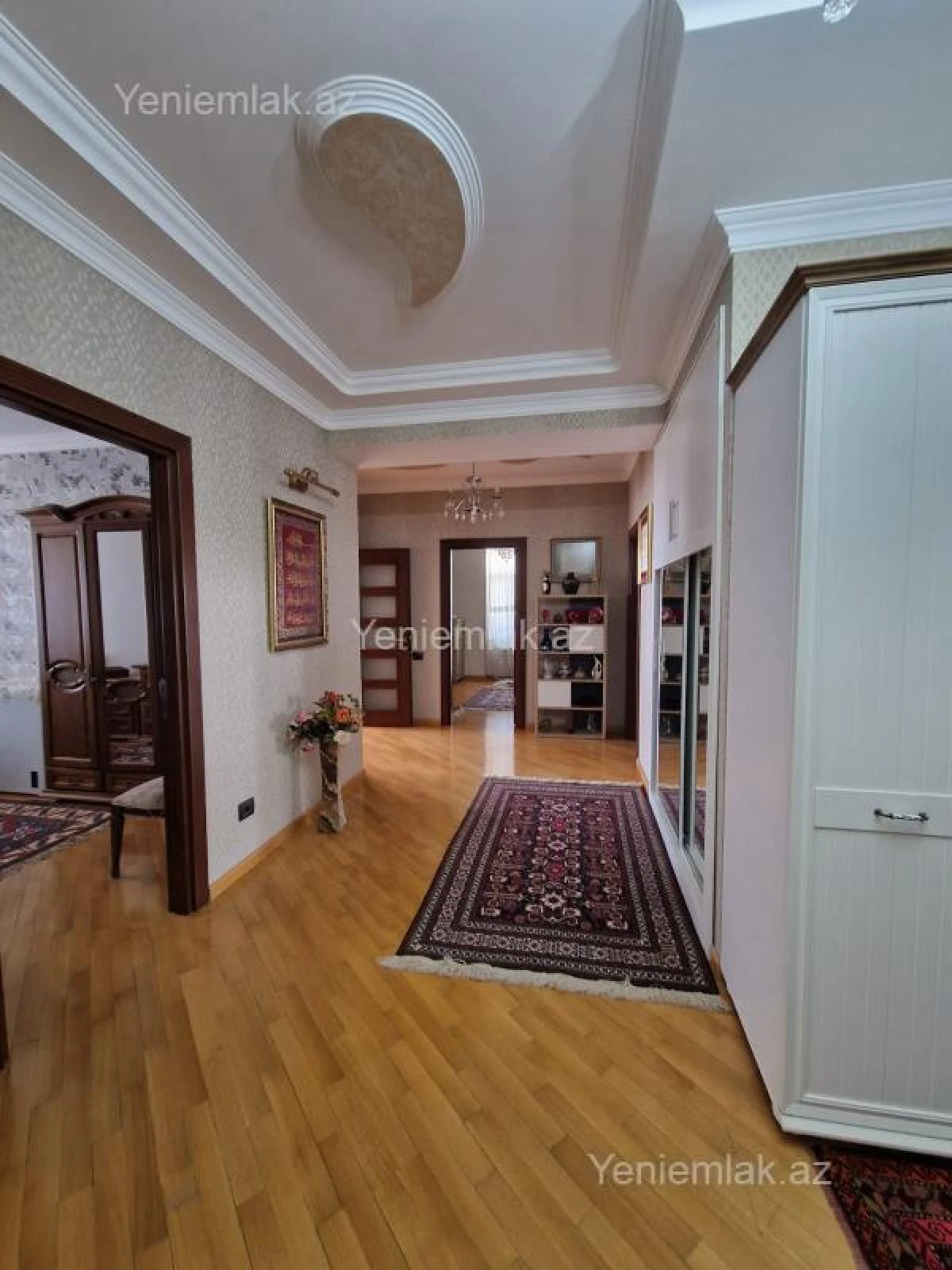 Satılır 4 otaqlı yeni tikili 160 m²