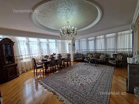 Satılır 4 otaqlı yeni tikili 160 m²