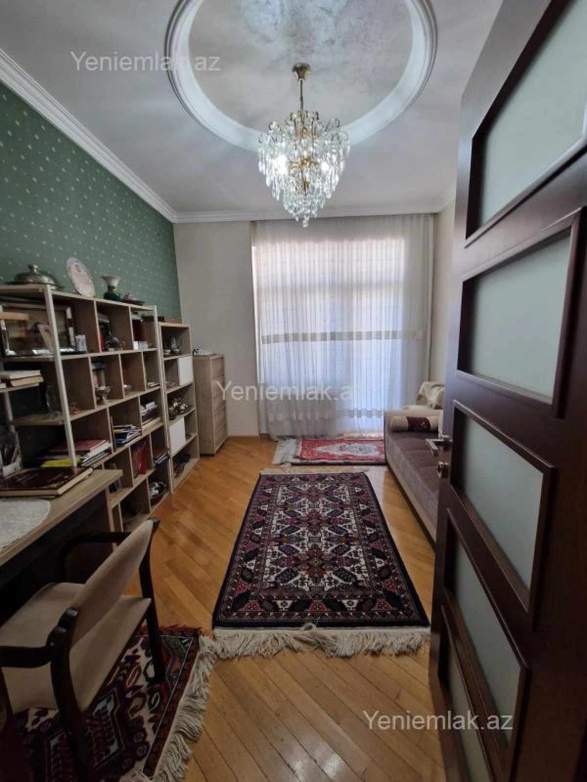 Satılır 4 otaqlı yeni tikili 160 m²