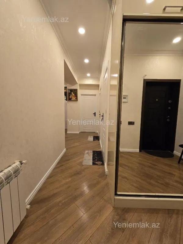 Satılır 2 otaqlı yeni tikili 96 m²