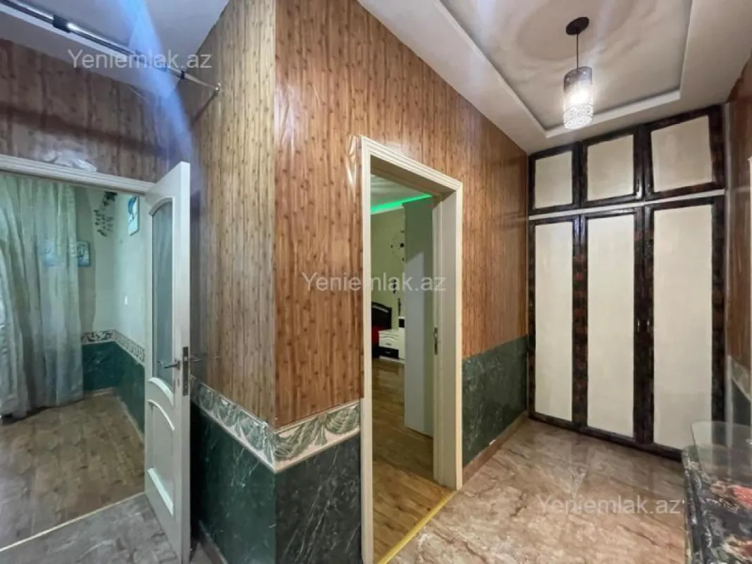 Satılır 3 otaqlı köhnə tikili 85 m²