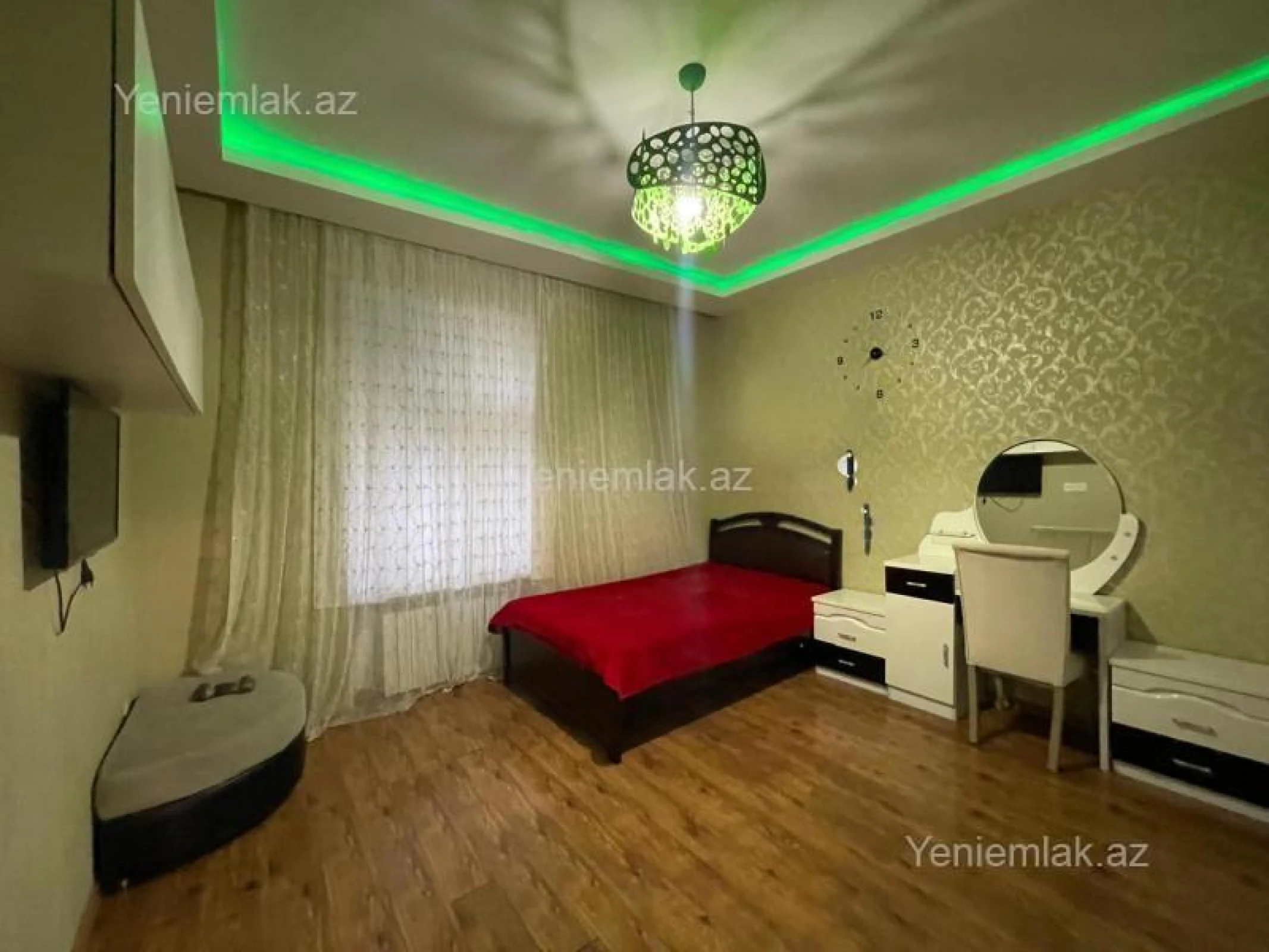 Satılır 3 otaqlı köhnə tikili 85 m²