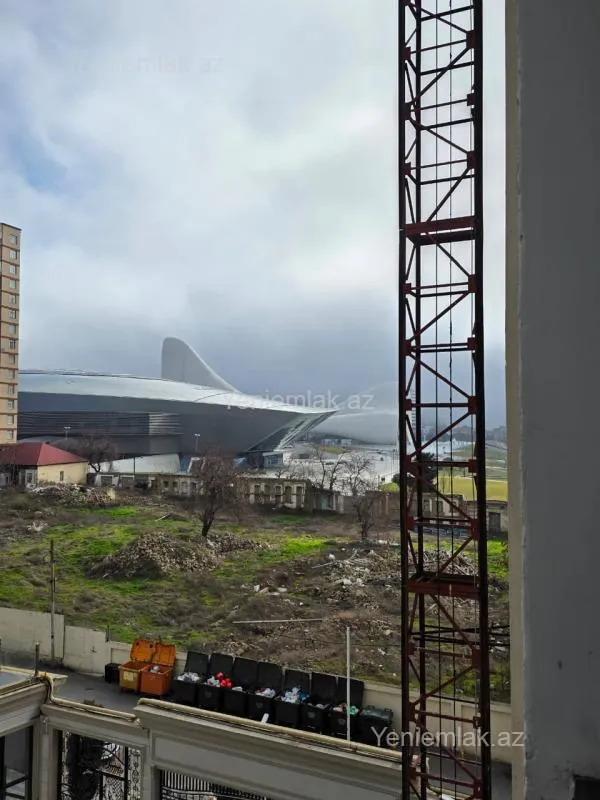 Satılır 2 otaqlı yeni tikili 92 m²