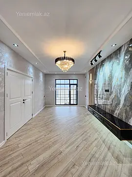 Satılır 5 otaqlı həyət evi 250 m²