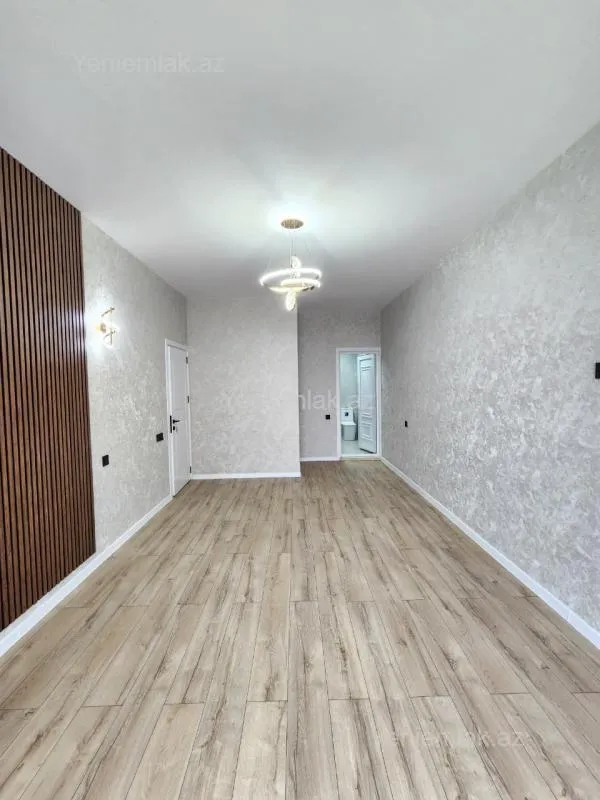 Satılır 5 otaqlı həyət evi 250 m²