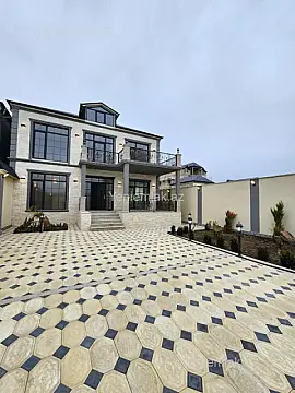 Satılır 5 otaqlı həyət evi 250 m²