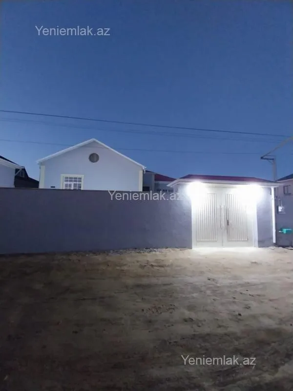 Satılır 4 otaqlı həyət evi 120 m²