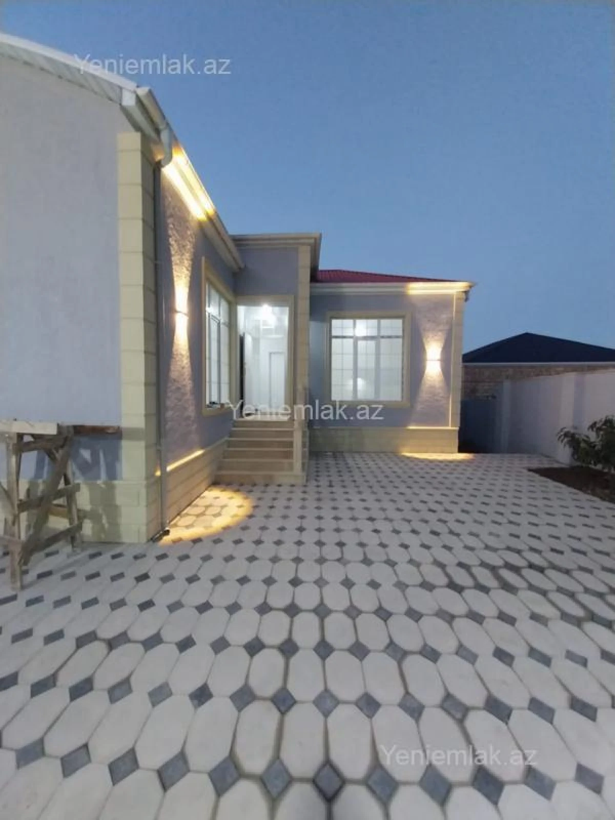 Satılır 4 otaqlı həyət evi 120 m²