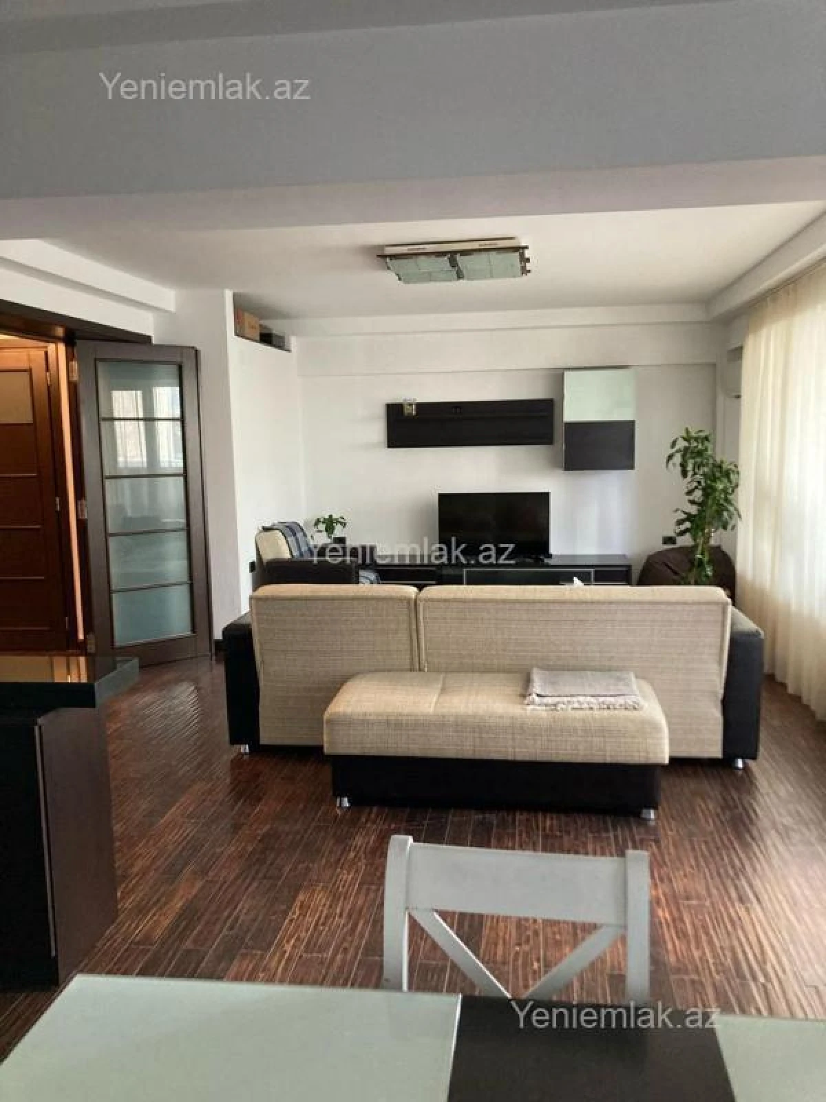 Satılır 3 otaqlı yeni tikili 122 m²