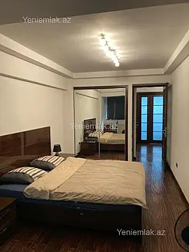 Satılır 3 otaqlı yeni tikili 122 m²