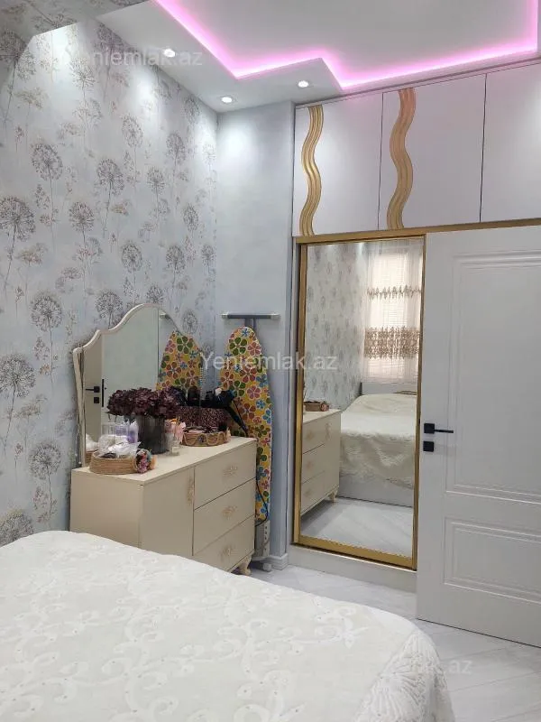 Satılır 2 otaqlı yeni tikili 52 m²