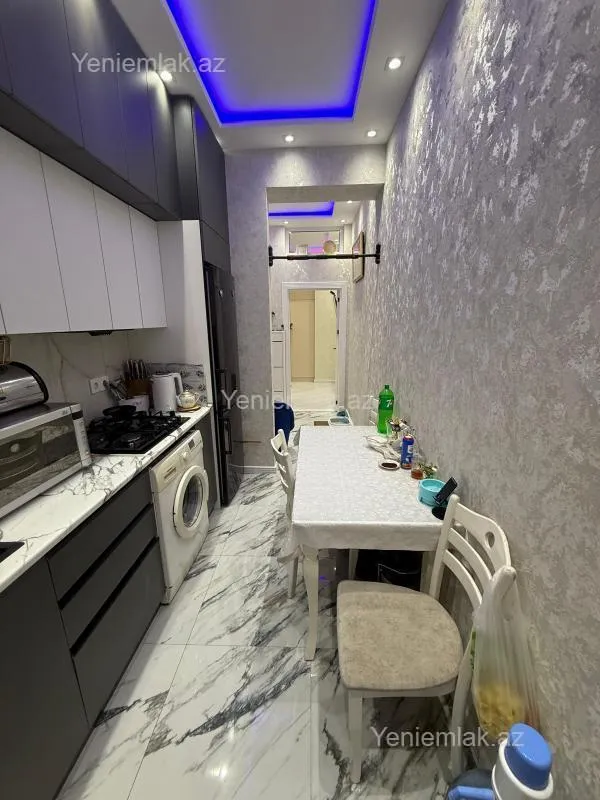 Satılır 2 otaqlı yeni tikili 52 m²