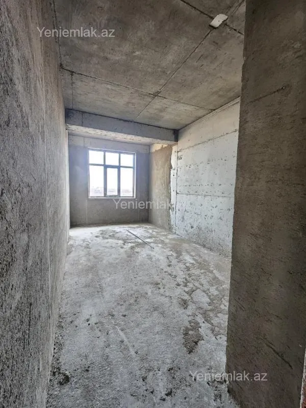 Satılır 3 otaqlı yeni tikili 130 m²
