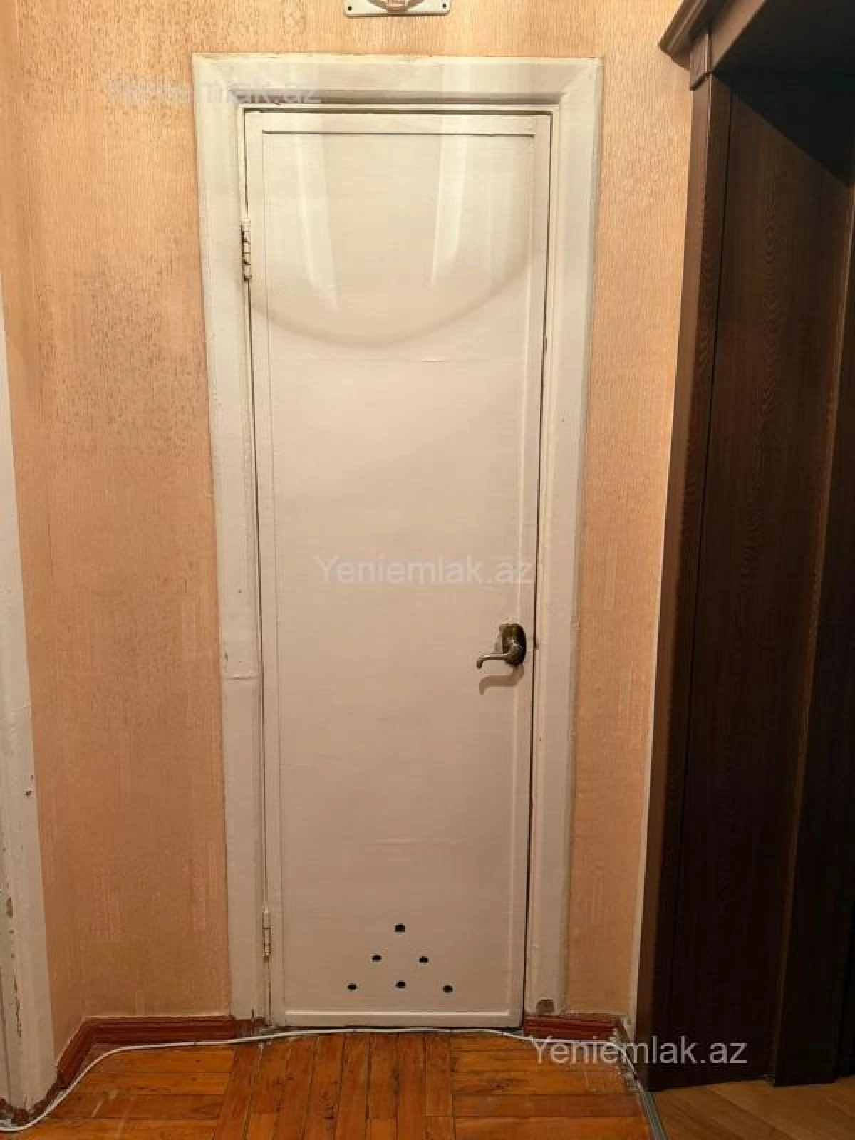 Satılır 3 otaqlı köhnə tikili 75 m²