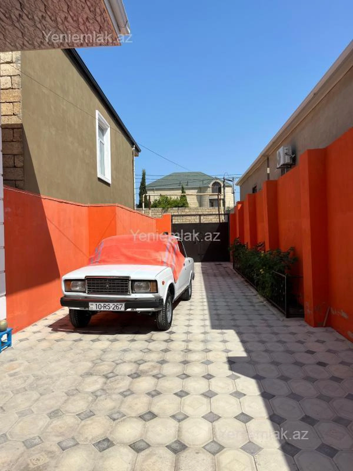 Satılır 4 otaqlı həyət evi 100 m²