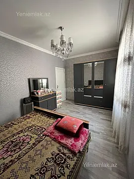 Satılır 4 otaqlı həyət evi 100 m²