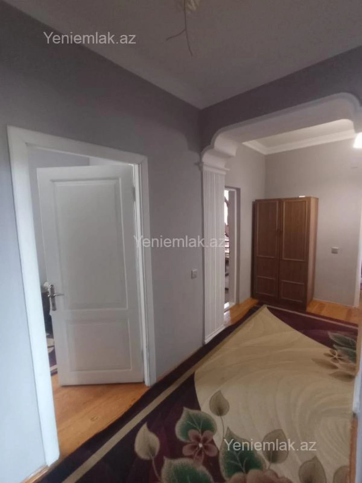 Satılır 6 otaqlı həyət evi 200 m²