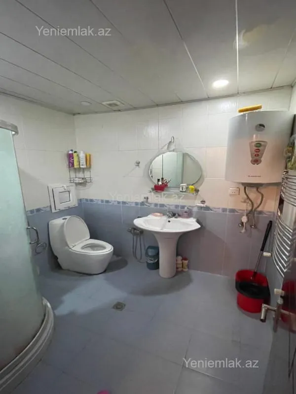 Satılır 3 otaqlı yeni tikili 105 m²