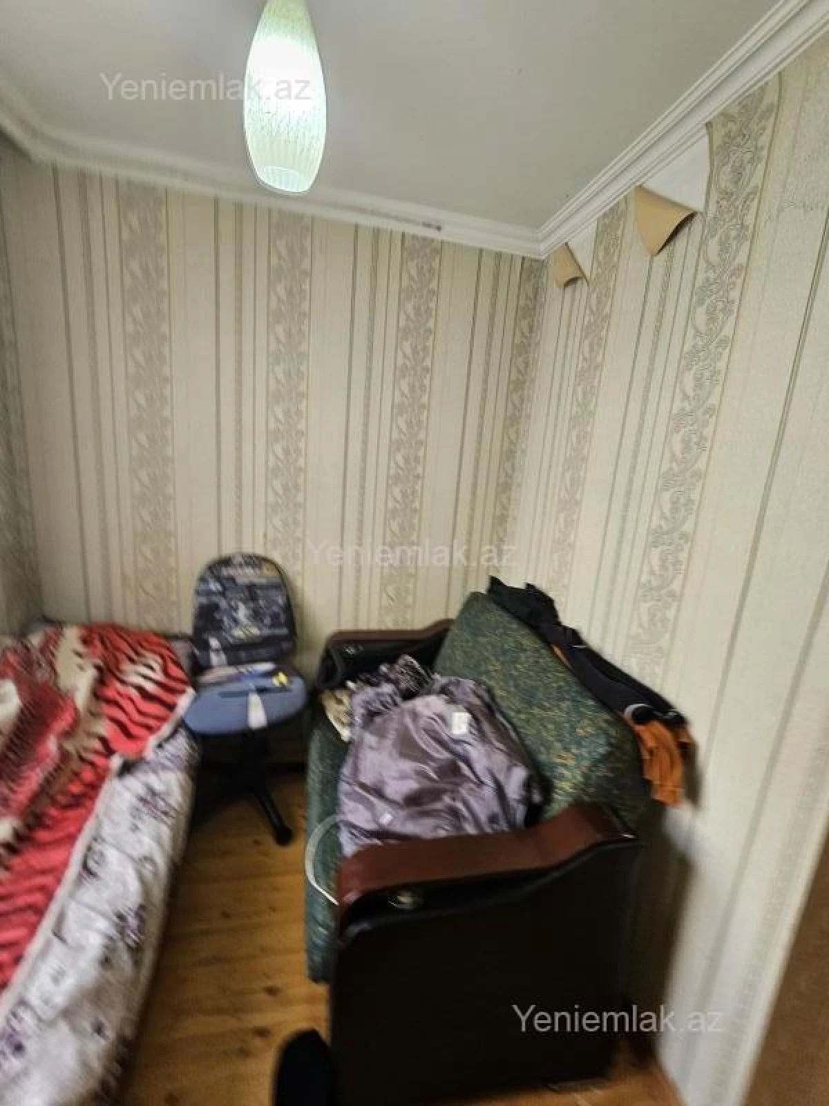 Satılır 2 otaqlı köhnə tikili 35 m²