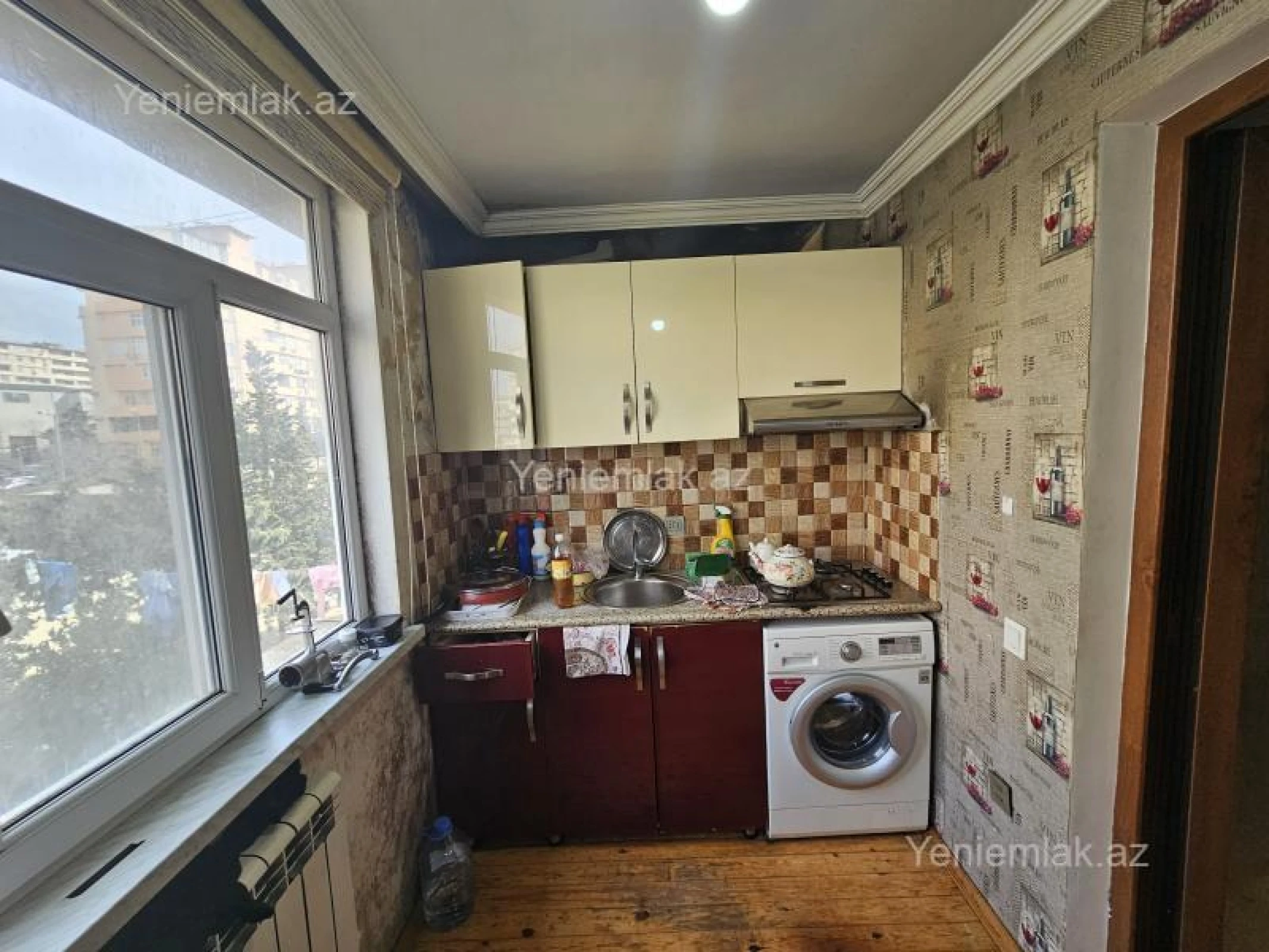 Satılır 2 otaqlı köhnə tikili 35 m²