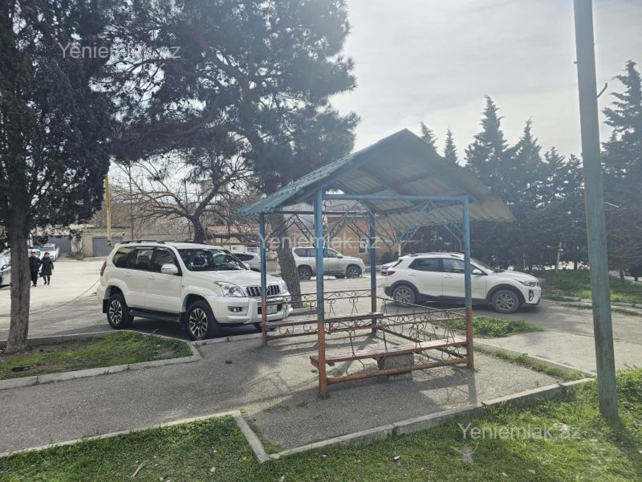 Satılır 2 otaqlı köhnə tikili 35 m²