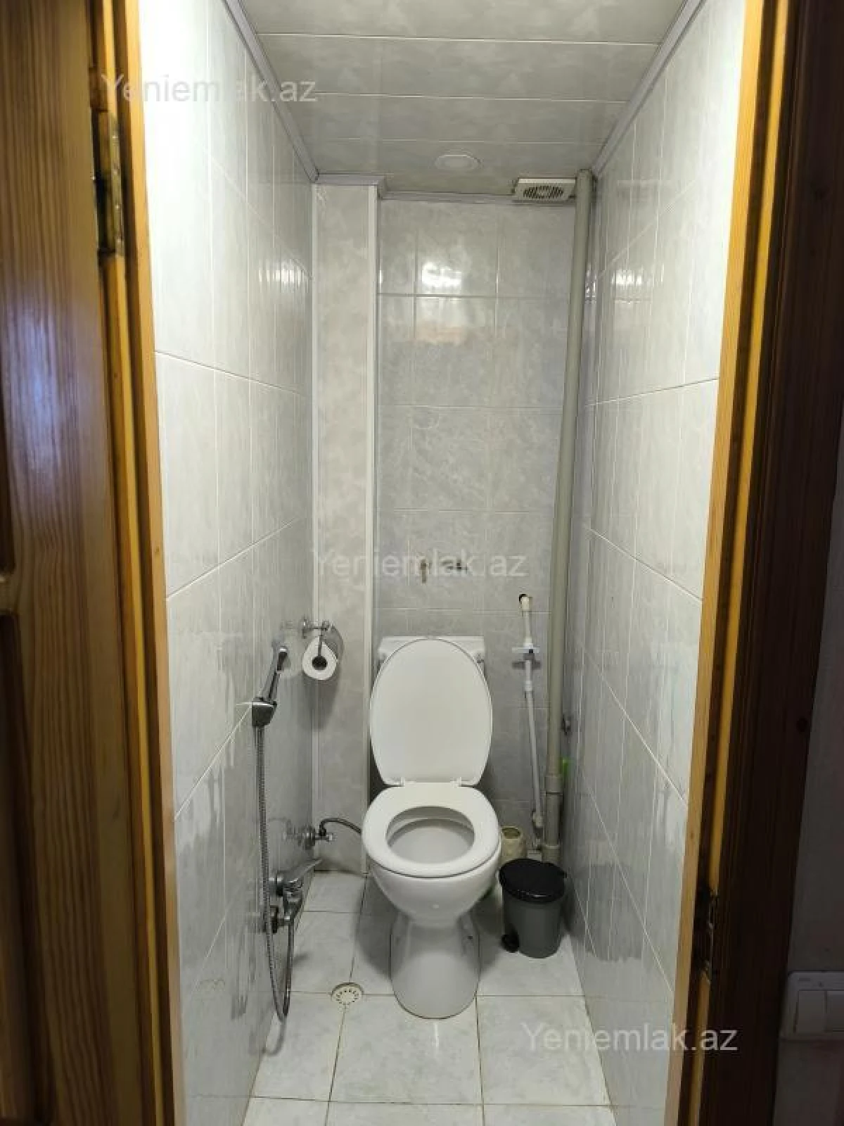 Satılır 3 otaqlı köhnə tikili 80 m²
