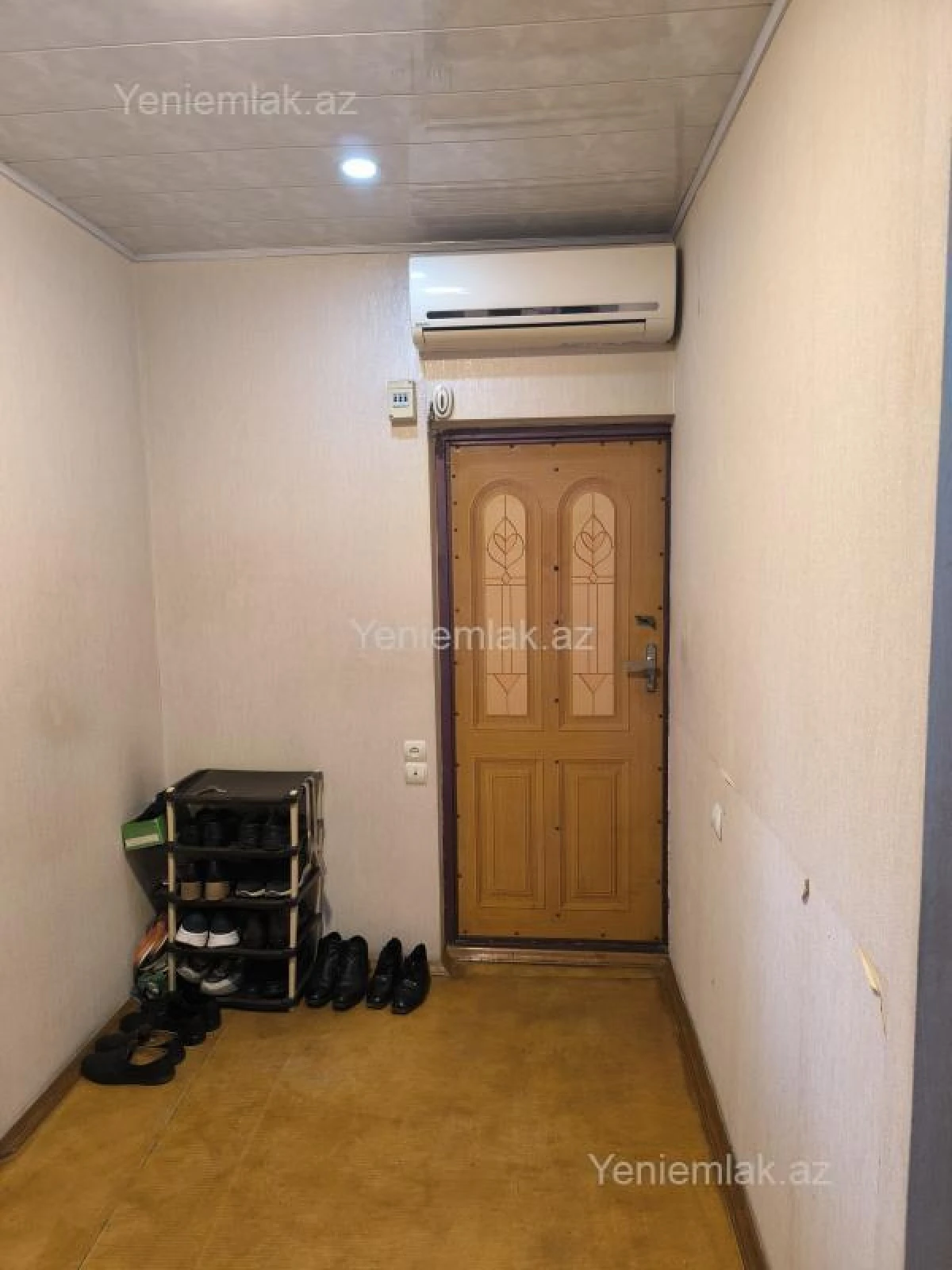 Satılır 3 otaqlı köhnə tikili 80 m²