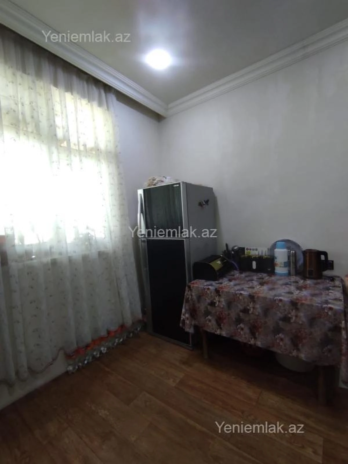 Satılır 3 otaqlı həyət evi 100 m²